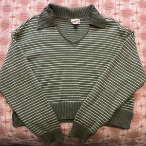 Target Universal Thread sweater